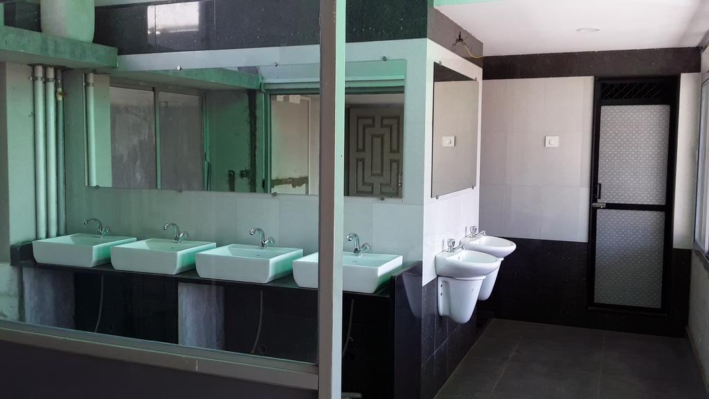 Royal Guest House Bhuj Exterior foto